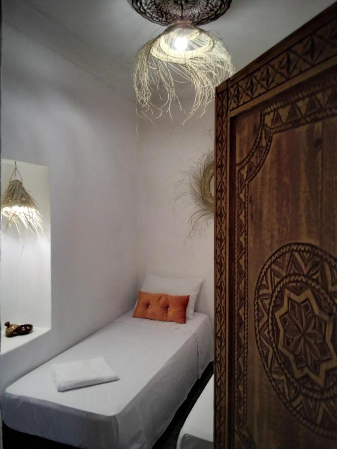 Riad Bouchouari 33 Marrakesz Pokój zdjęcie